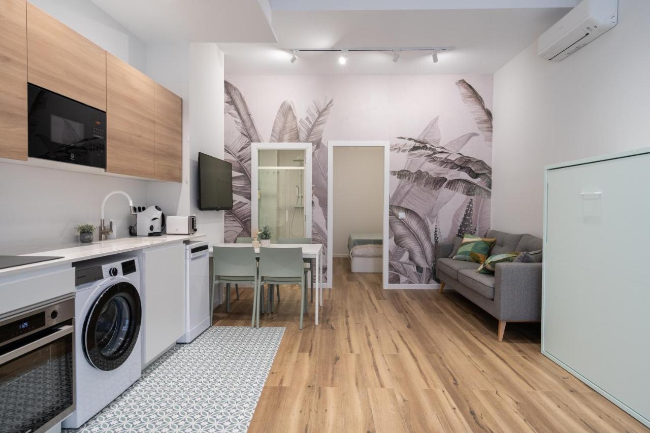 Marina Beach Apartments Valence Extérieur photo