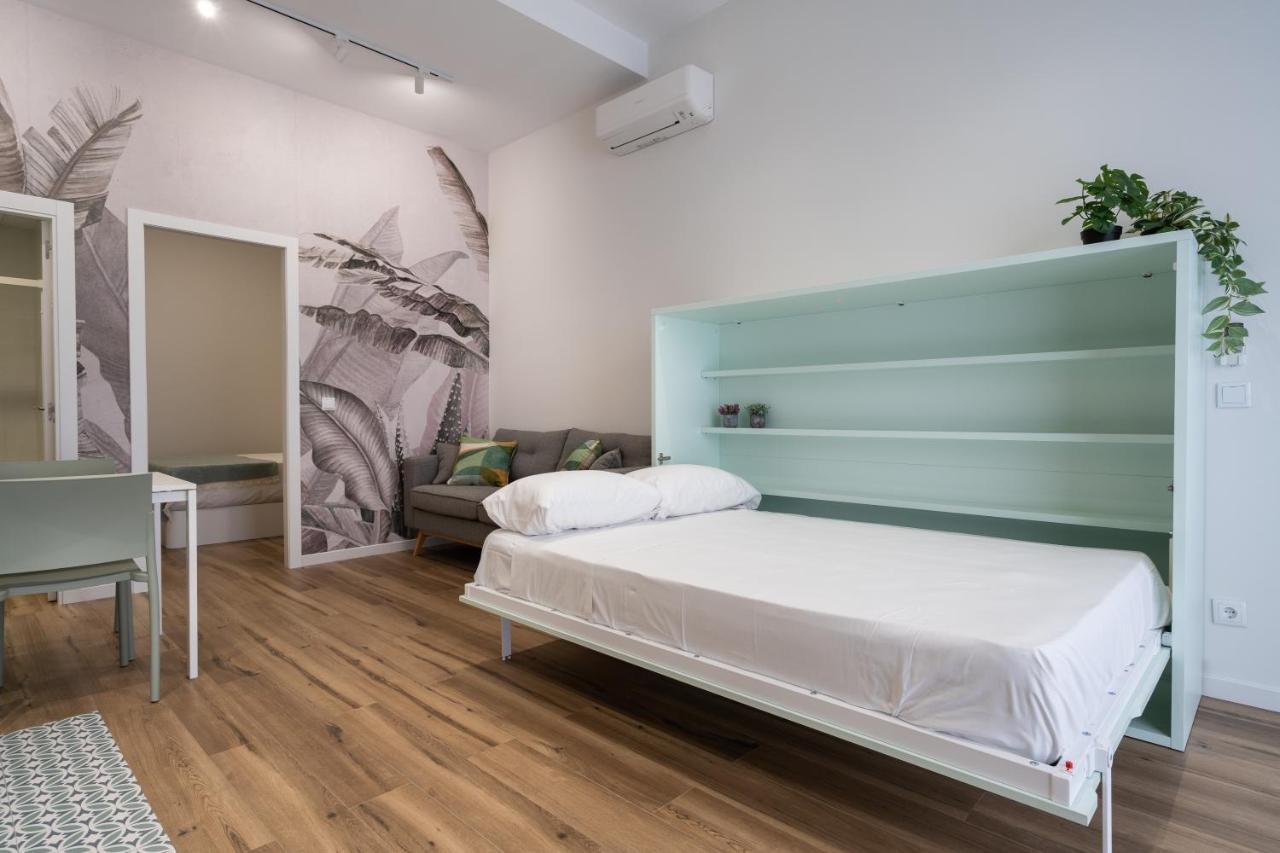 Marina Beach Apartments Valence Extérieur photo
